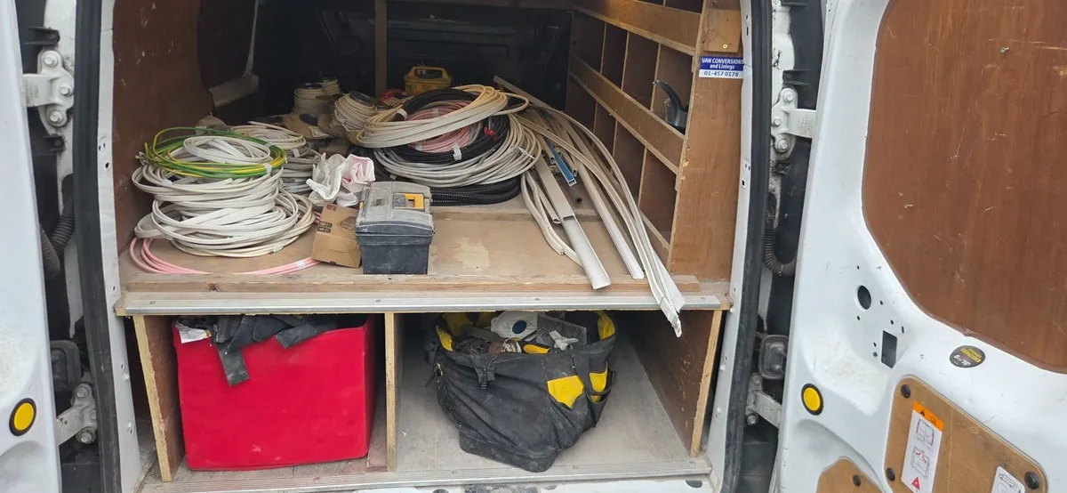 Ford Transit 2016 - Image 2