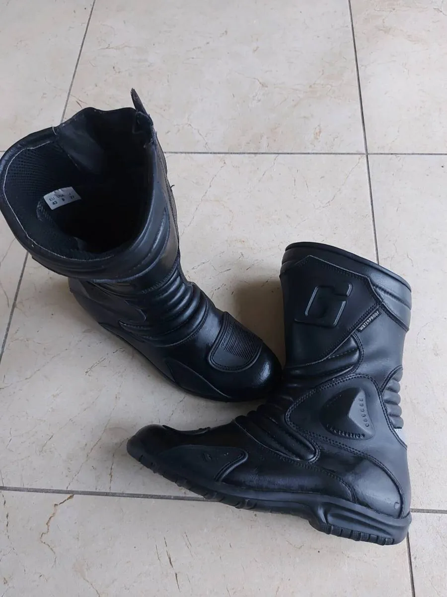 Motorcycle boots - Image 2