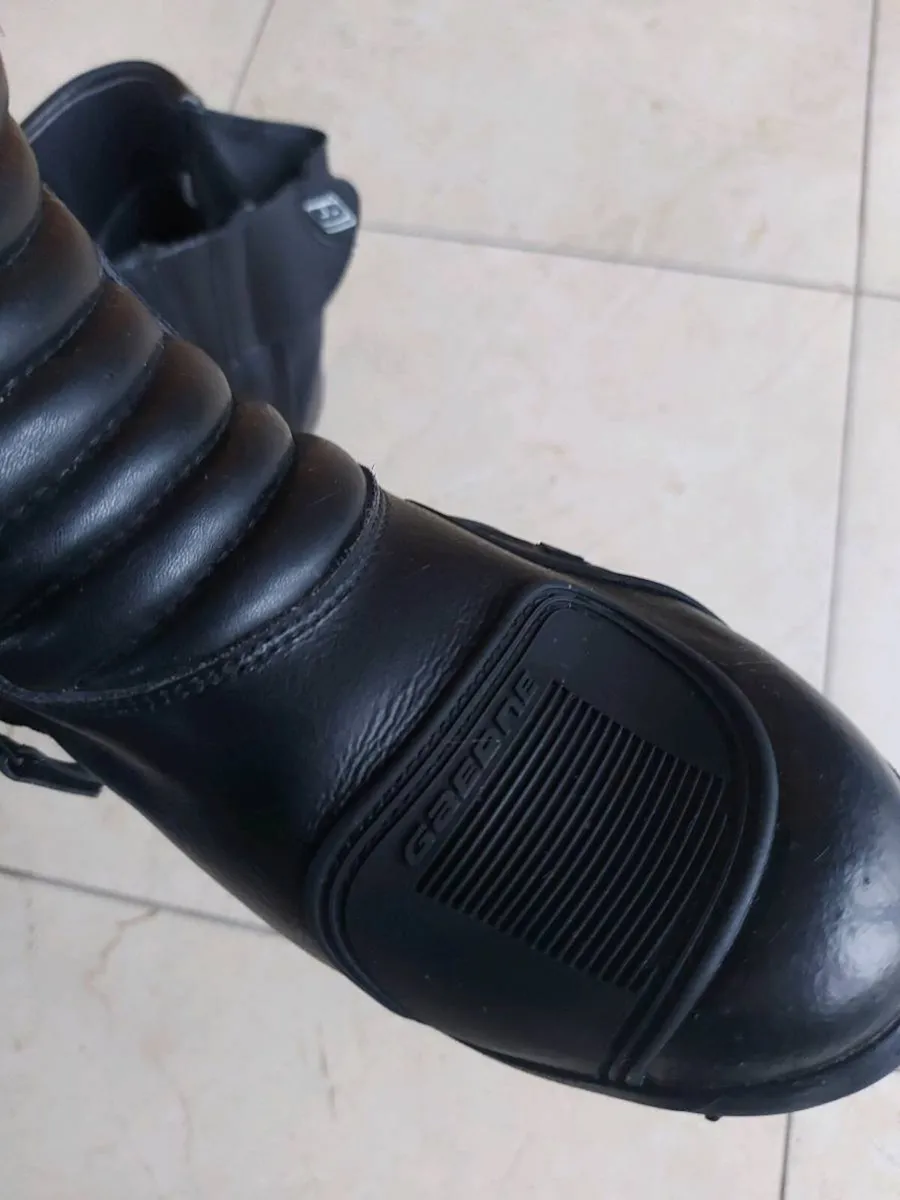 Motorcycle boots - Image 3
