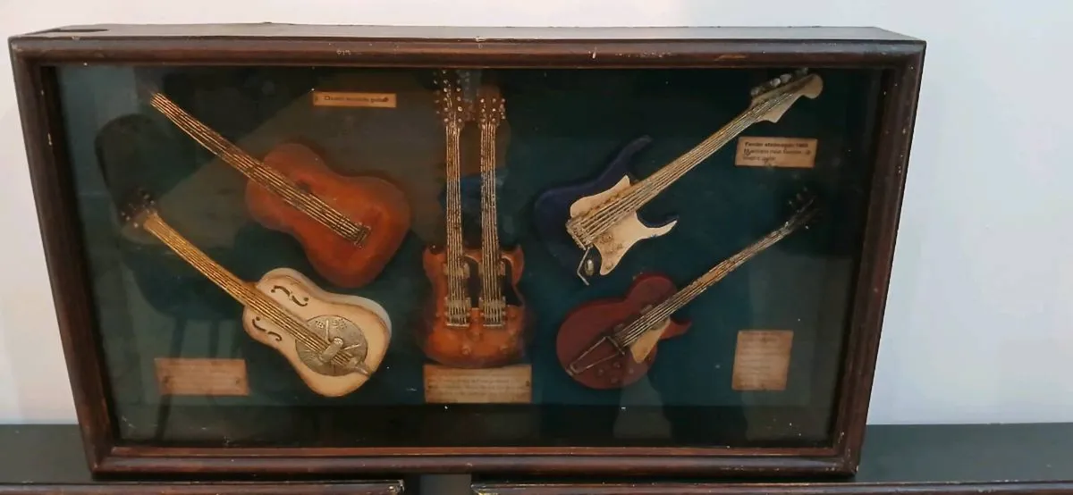 3 box framed pieces - Image 2