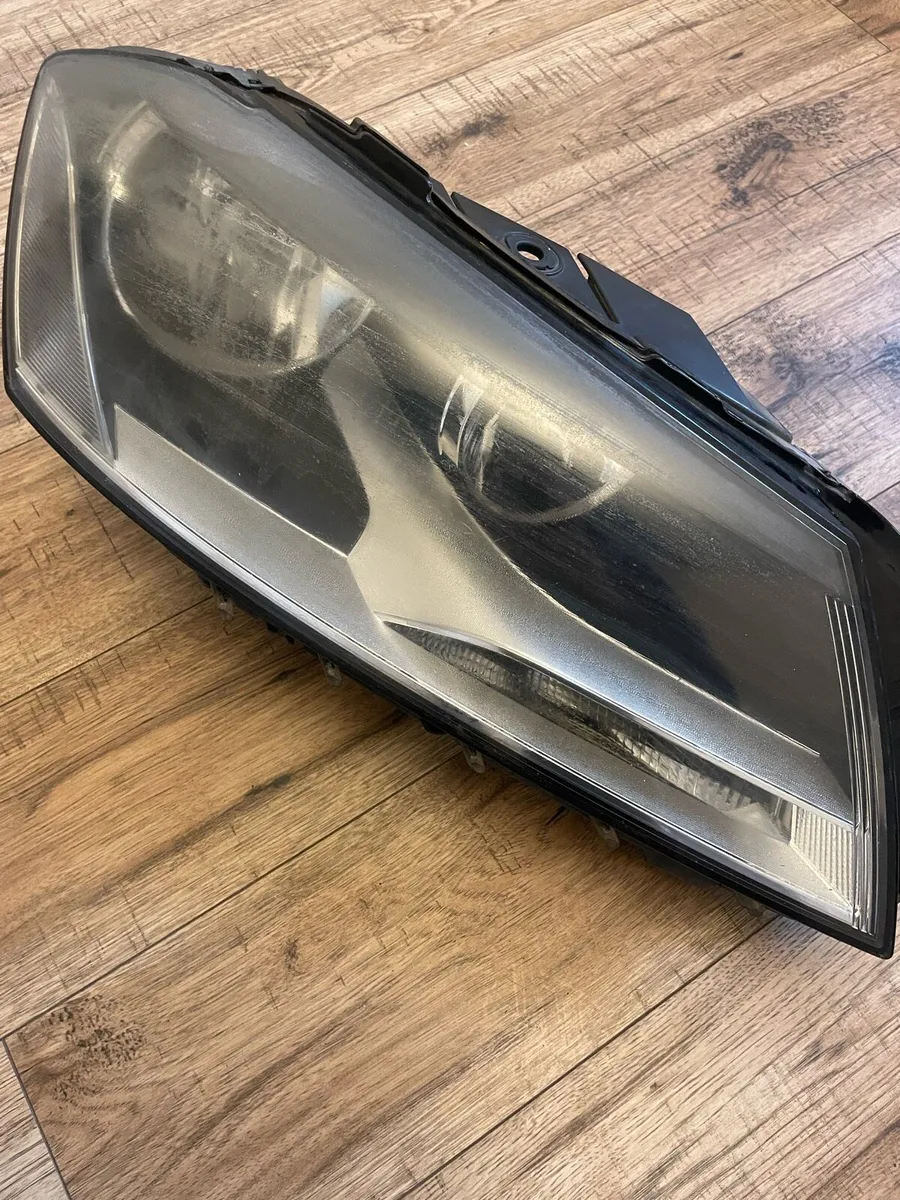 Vw Passat B7 Headlights - Image 2