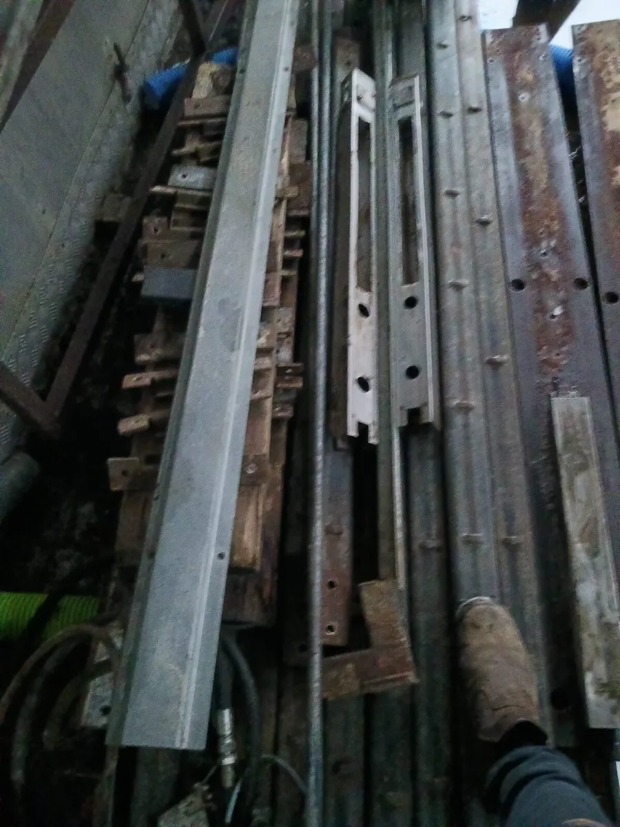 Automatic Slurry Scrapers - Image 3