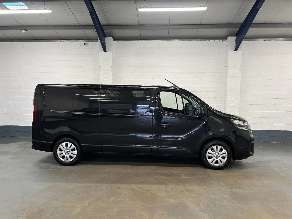 2023 Nissan Primastar Panel Van - Image 1