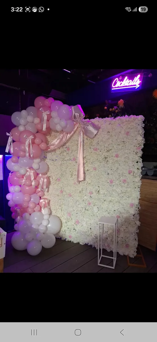 Flower wall and displays - Image 4