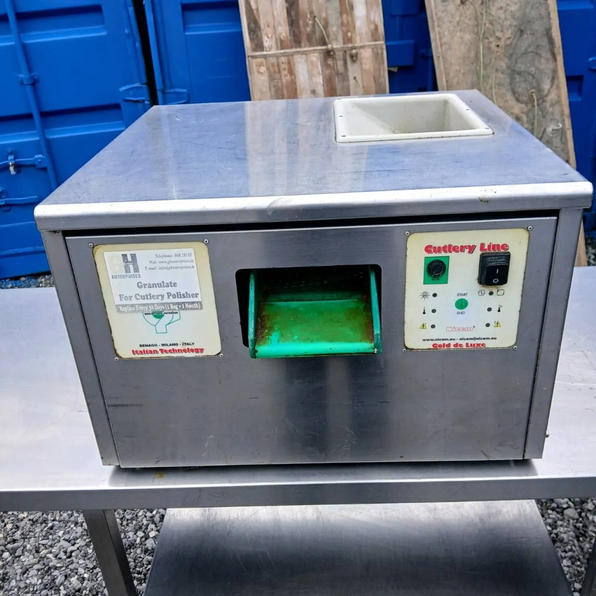 Restaurant contents - Image 2