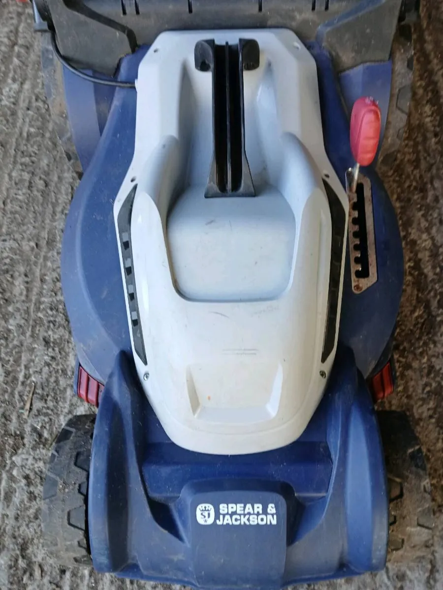 electric lawn mower - Image 1