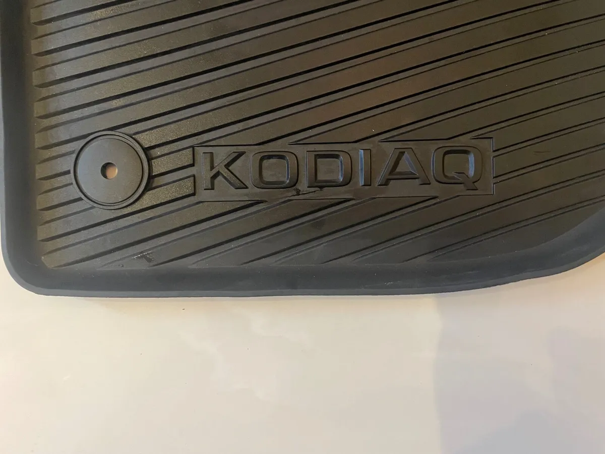 Skoda kodiaq all weather interior mats - Image 3