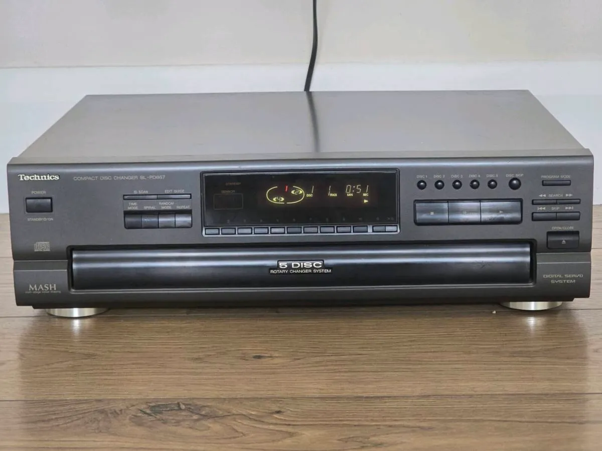 Technics 5 Disc CD Changer (SL-PD867) - Image 1