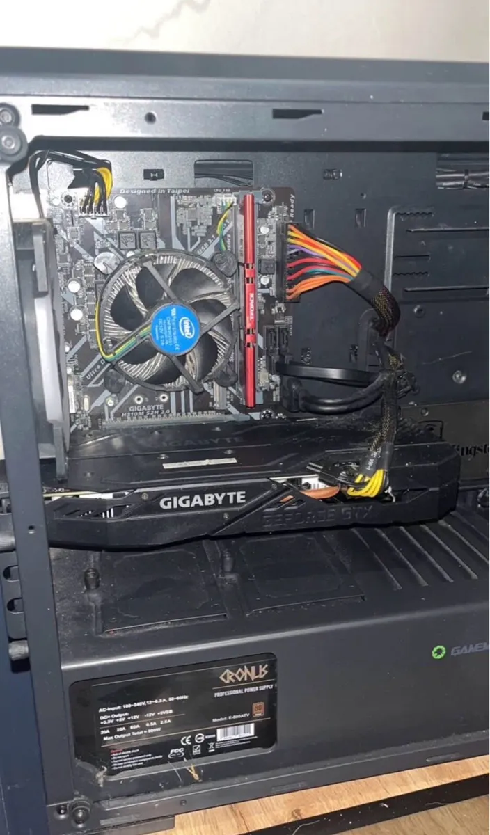 Gaming PC Setup - Image 3