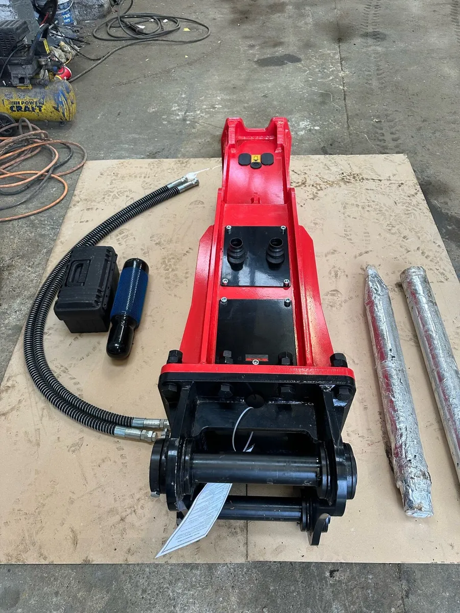 13t Rock Hammer - Image 4