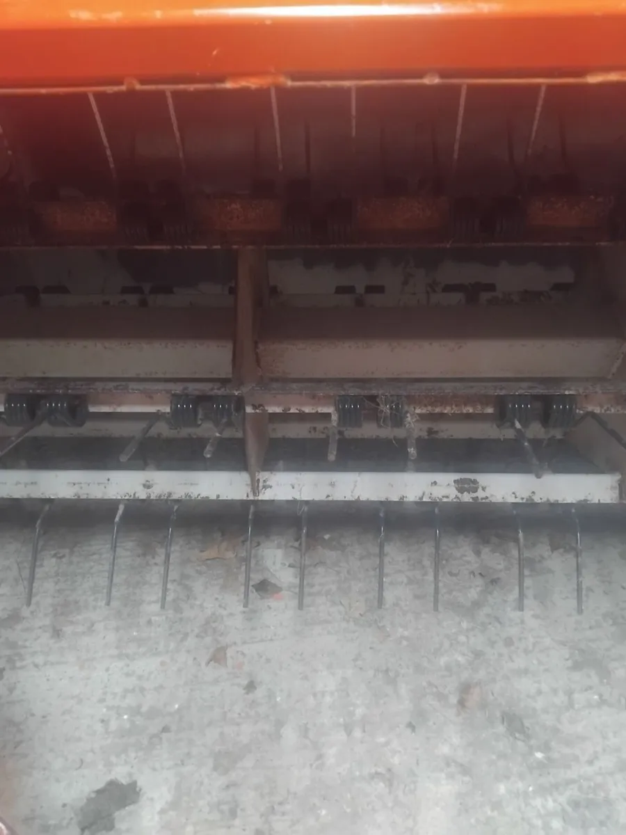 Farm machinery - Image 4