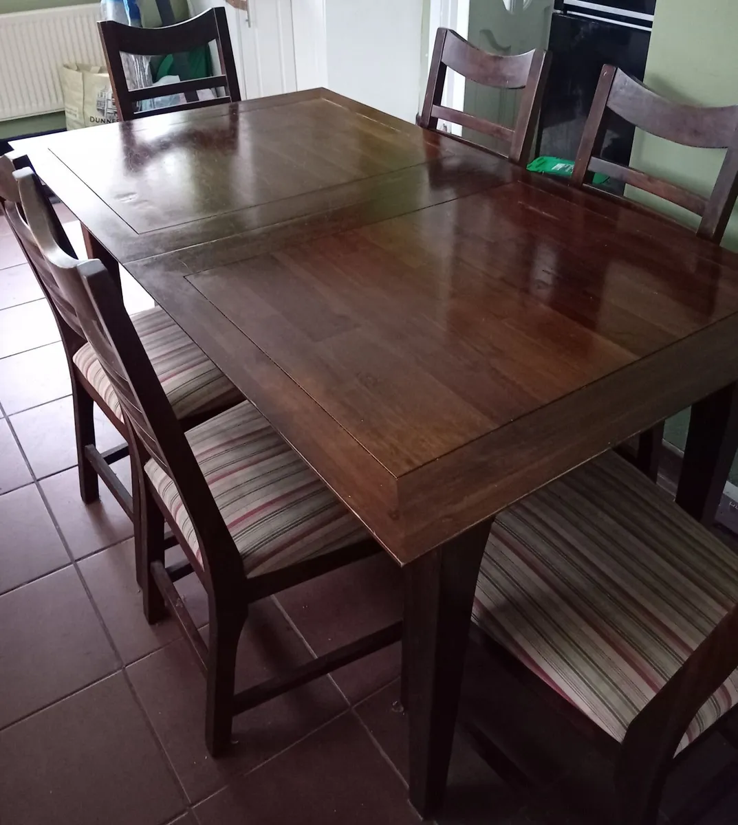 Dining room /kitchen table and six chairs - Image 1