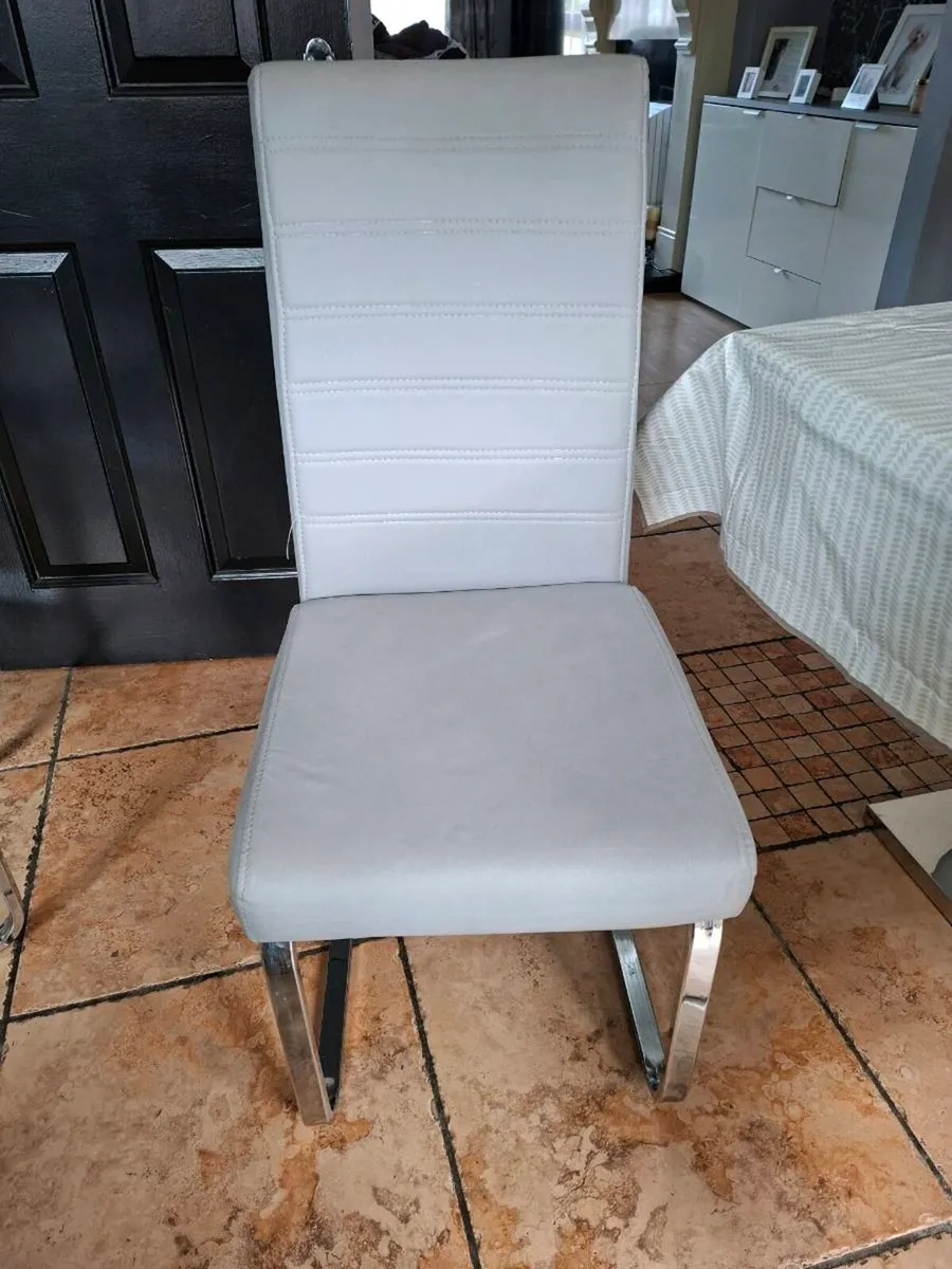 Extending glass table - Image 4