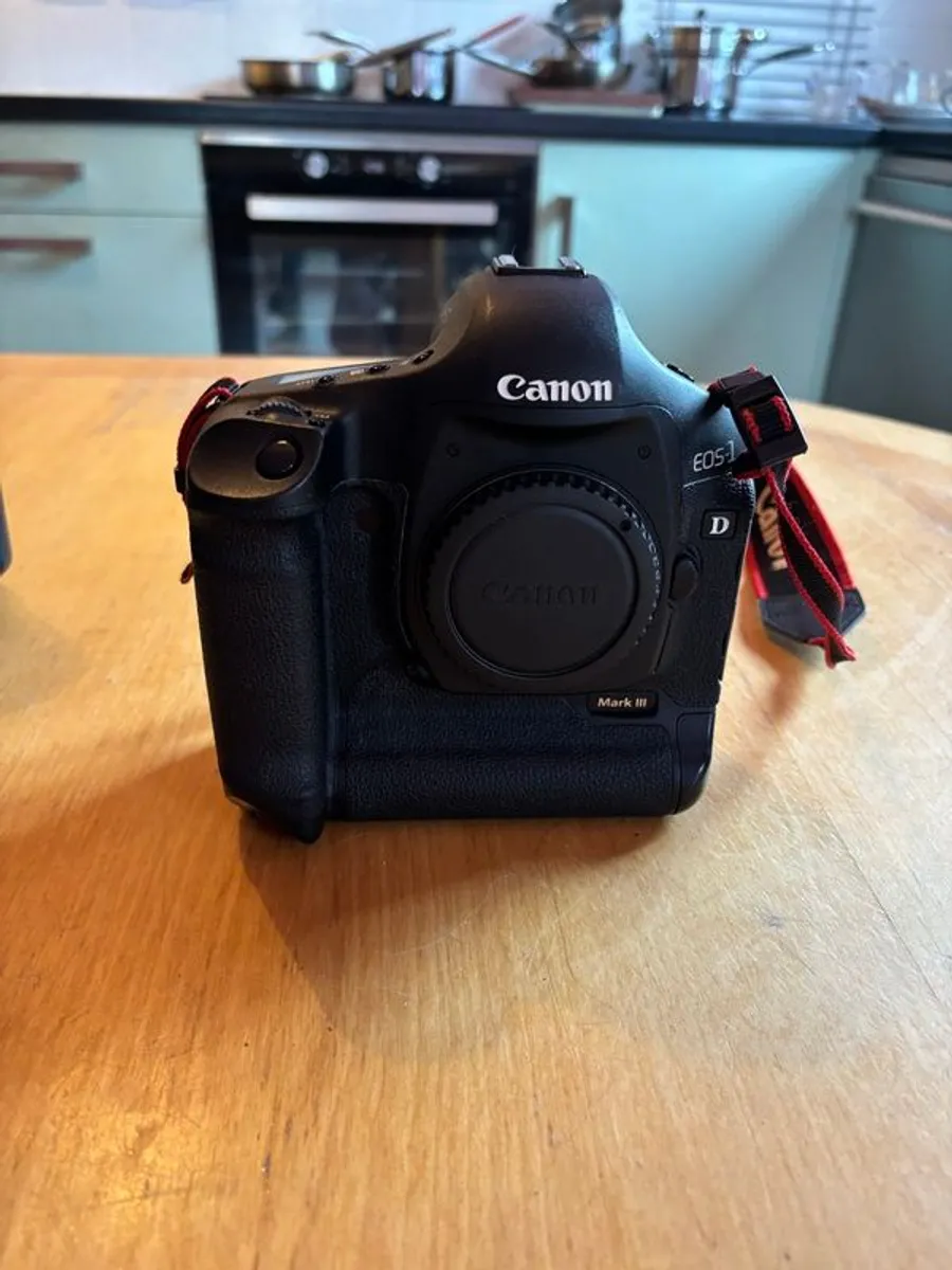 Canon 1D Mk3 (full setup) - Image 1