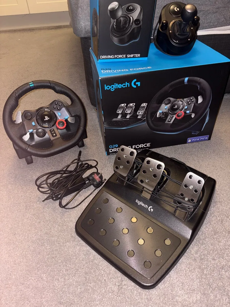 Logitech G29 wheel pedals and shifter - Image 1