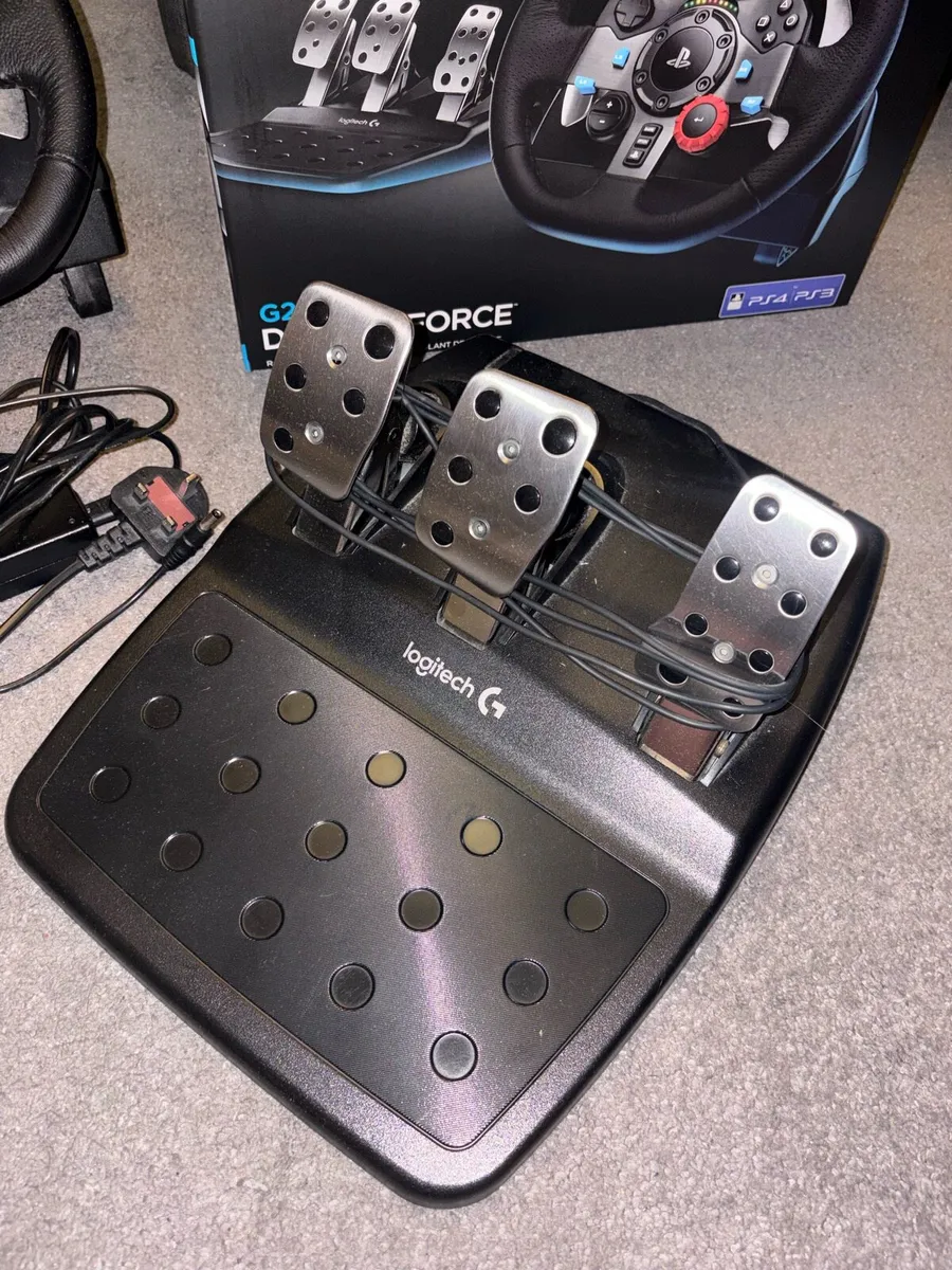 Logitech G29 wheel pedals and shifter - Image 3