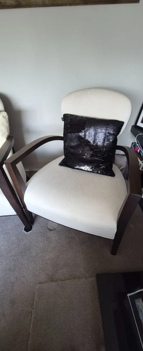 Suite of furniture - Image 2