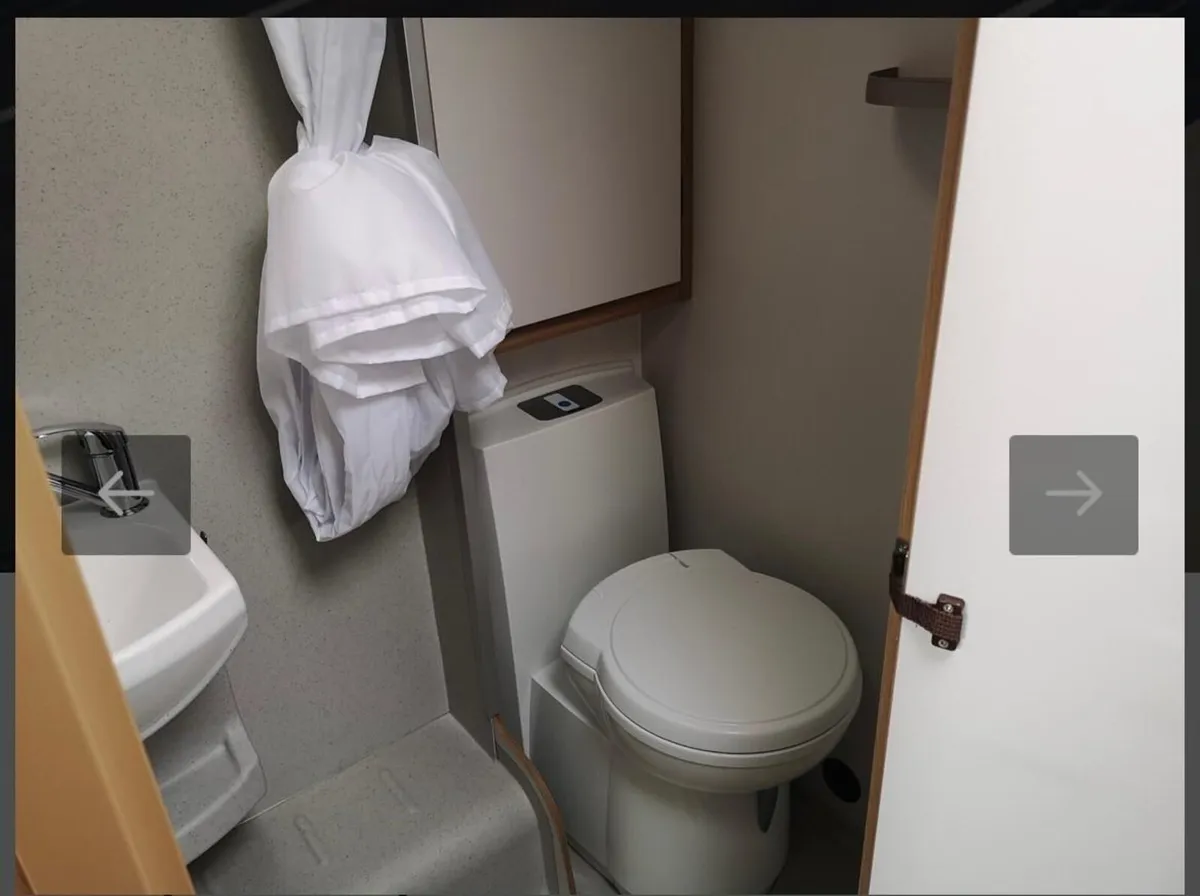 Bailey Discovery D4-3 Caravan - Image 3