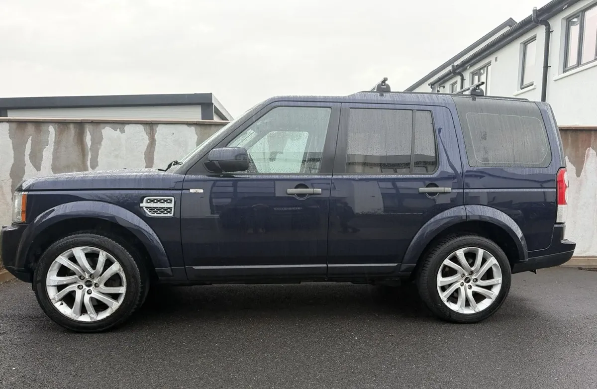 2013 Discovery - 5 Seat Commercial 3Ltr SDV6 - Image 2