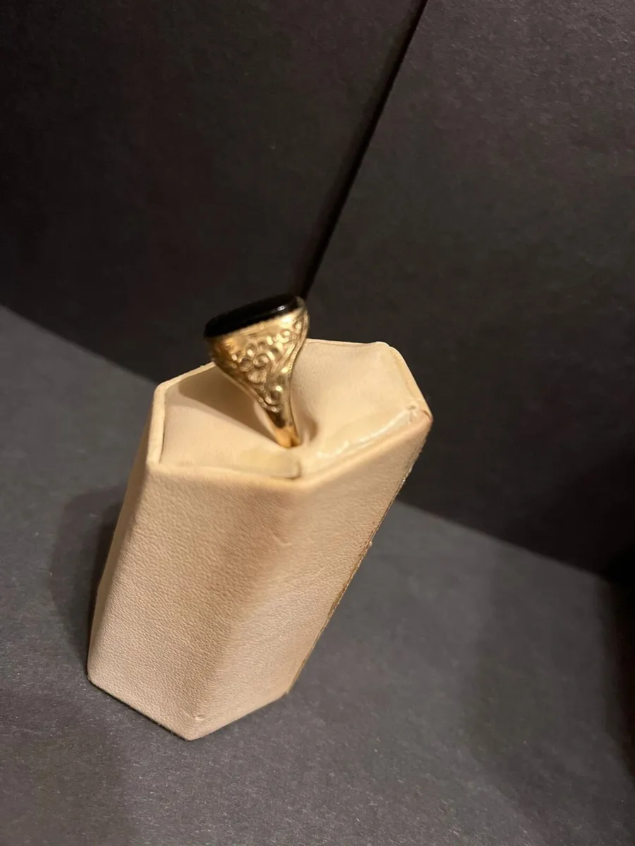 Onyx’s  Stone Mes Ring - Image 2