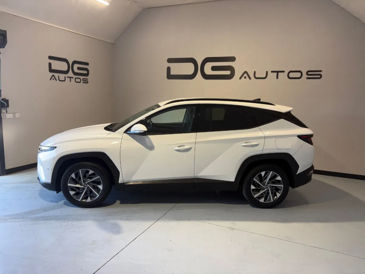 Hyundai Tucson EXECUTIVE 2 SEAT COMMERCIAL 5DR - Image 1