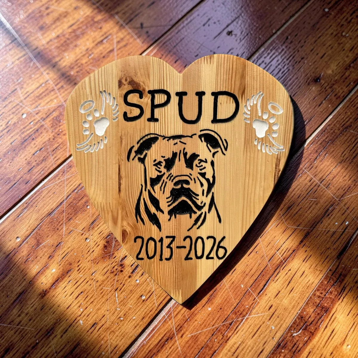 Personalised Handmade Wooden Pet Memorial Heart - Image 4
