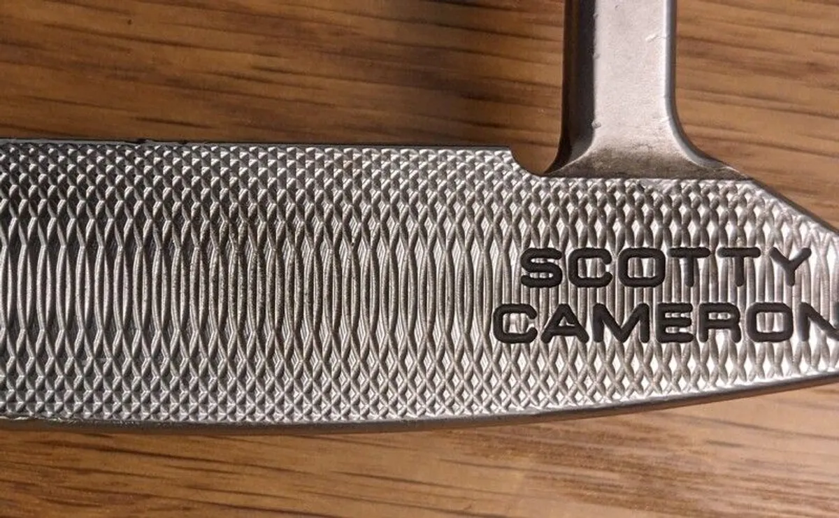 Scotty Cameron Select Newport 2 putter 34 inch - Image 4