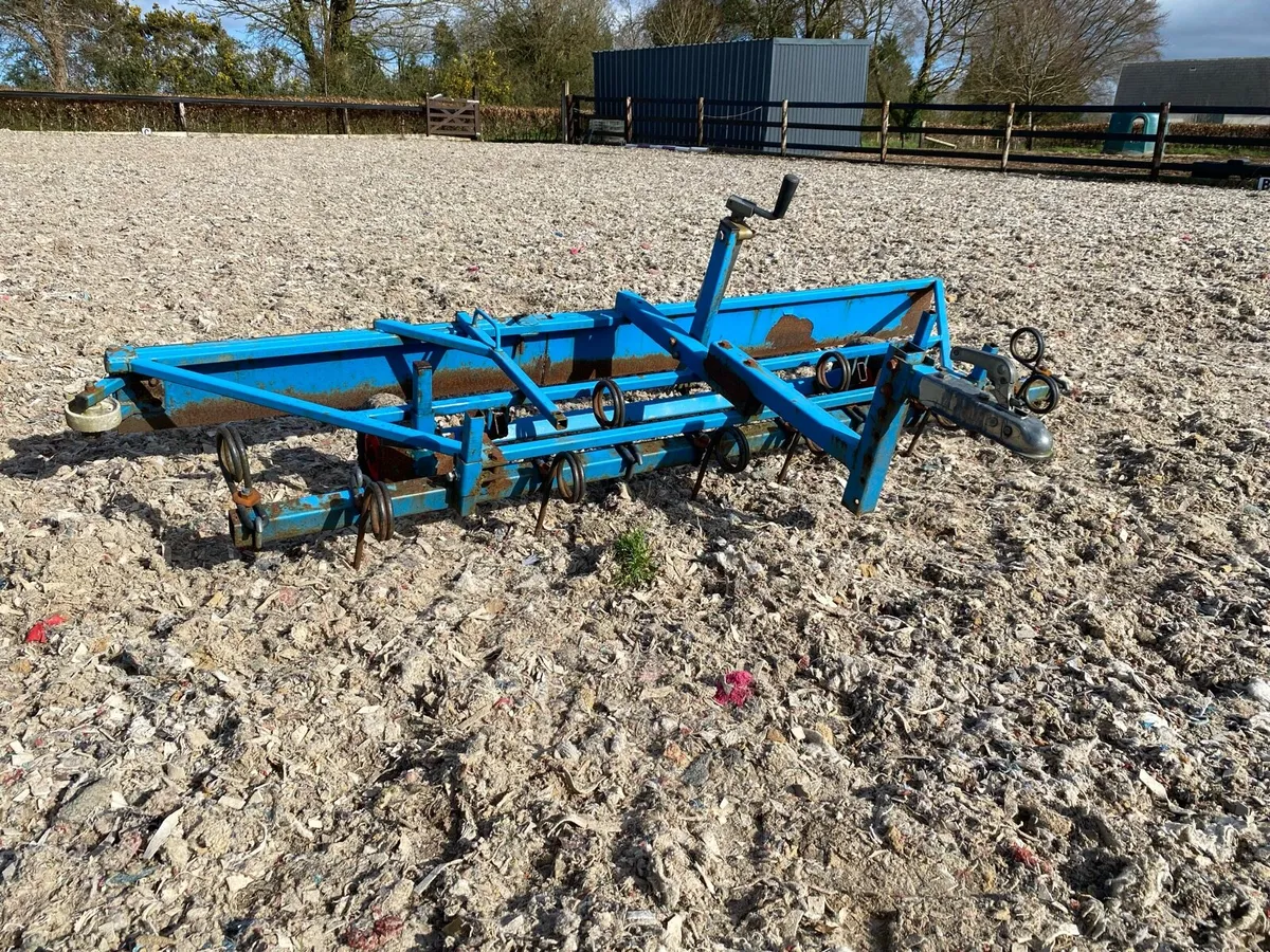 Arena Harrow - Image 2