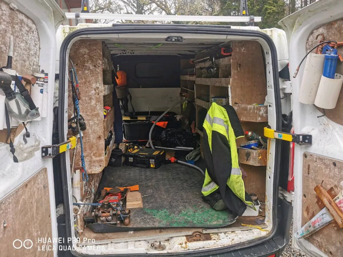 Ford custom LWB - Image 4