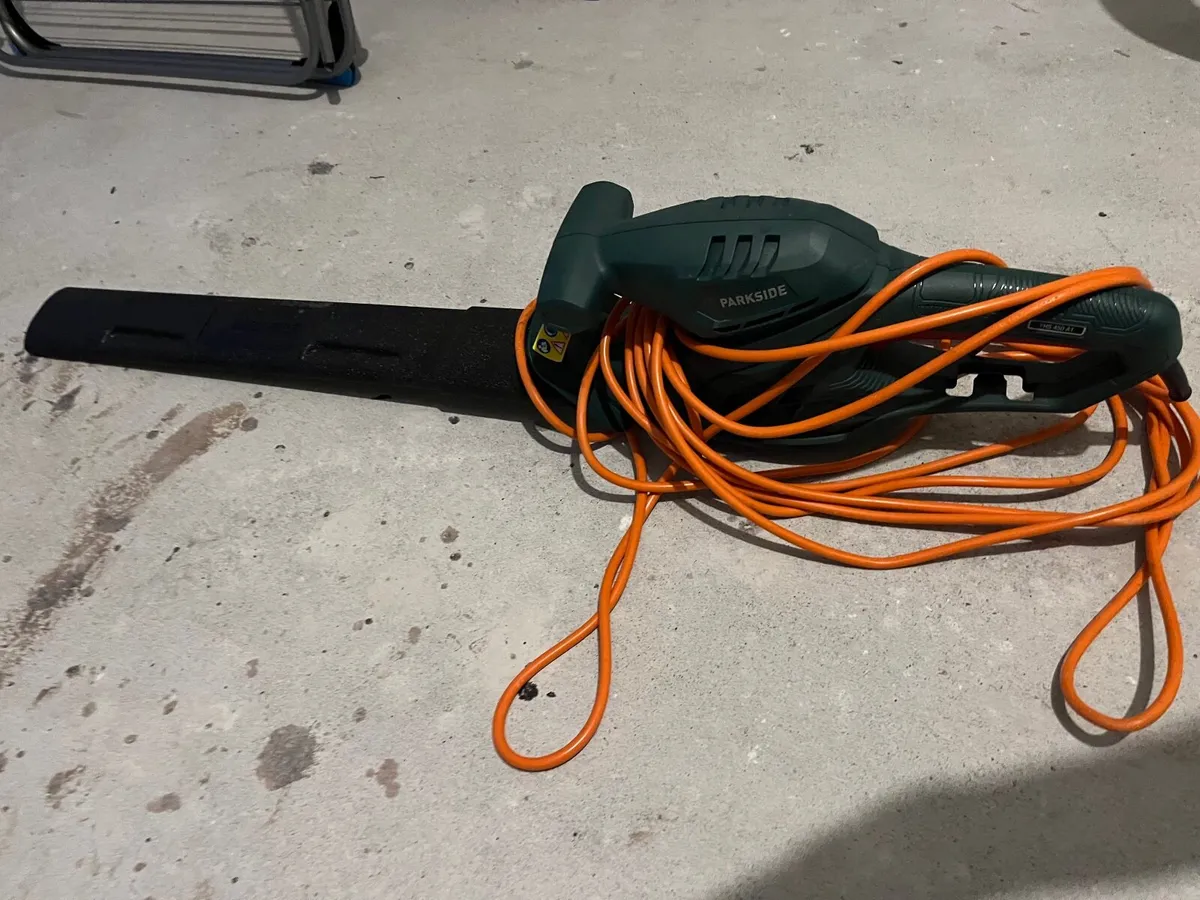 Parkside electric hedgecutter - Image 1
