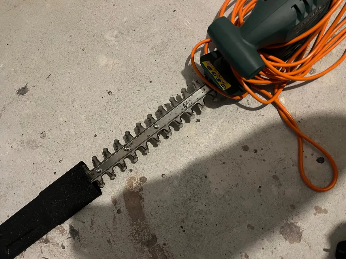 Parkside electric hedgecutter - Image 3