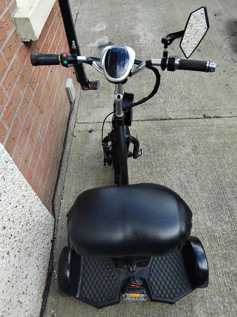 Adults tricycle electric scooter - Image 2