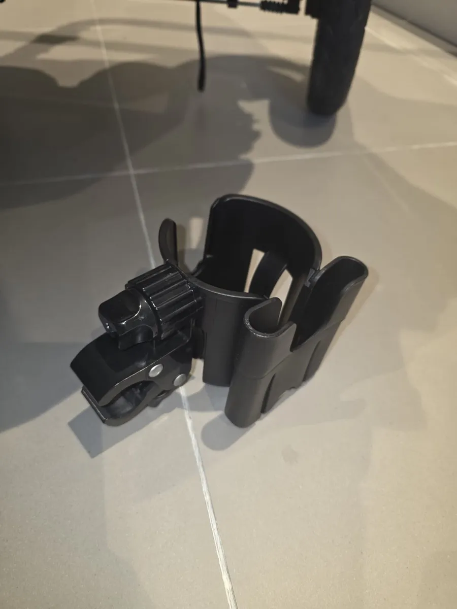 Out N About Spotless Double stroller - Image 4