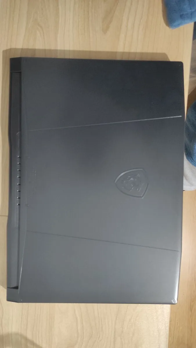 Msi Katana 15 B12vfk I5-12450h , Rtx 4060 , 16gb , - Image 4