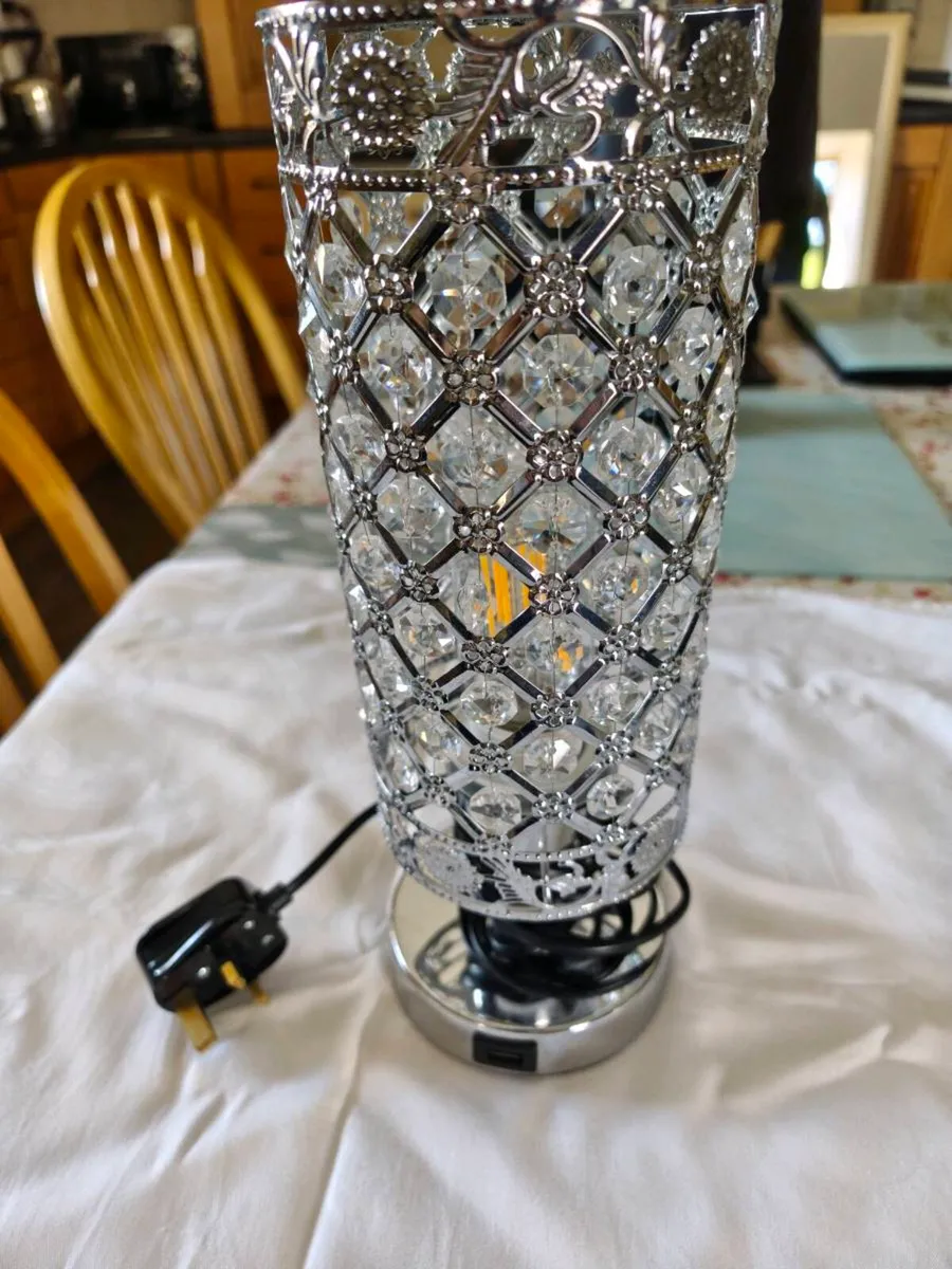 Lamp with USB point bedroom - Image 1