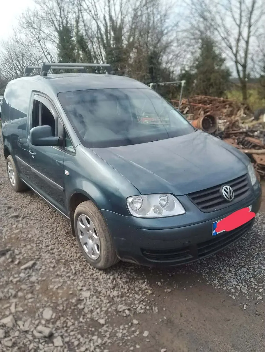 Volkswagen Caddy 2008 - Image 2