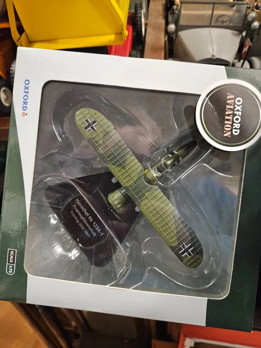 Corgi Oxford German WW2 Biplane - Image 1