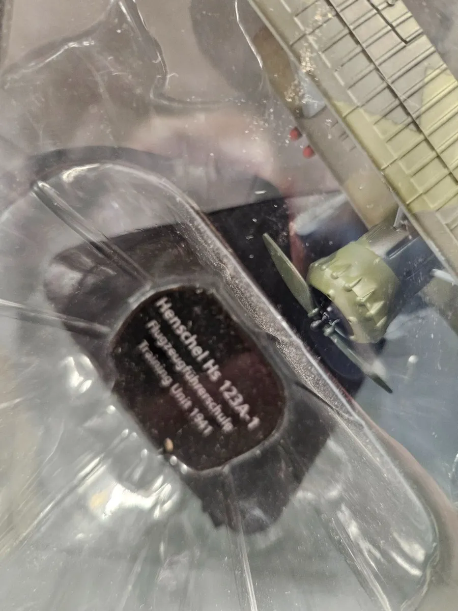 Corgi Oxford German WW2 Biplane - Image 2