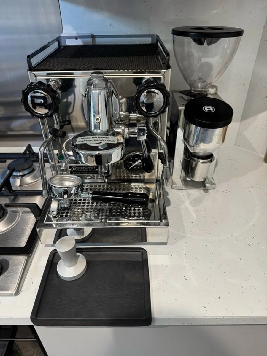 Coffee Machine and Grinder - Image 1