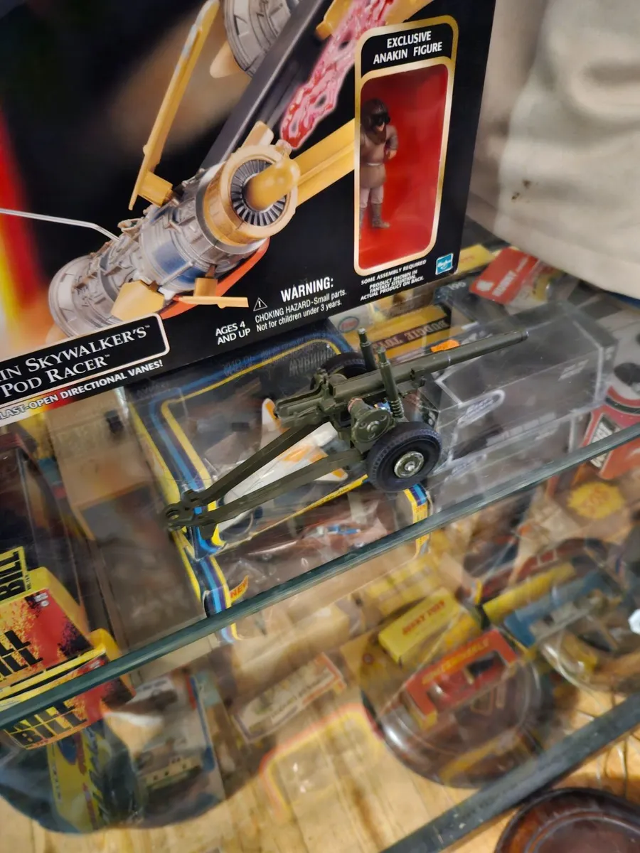 Corgi Crescent Artillery Piece - Image 1