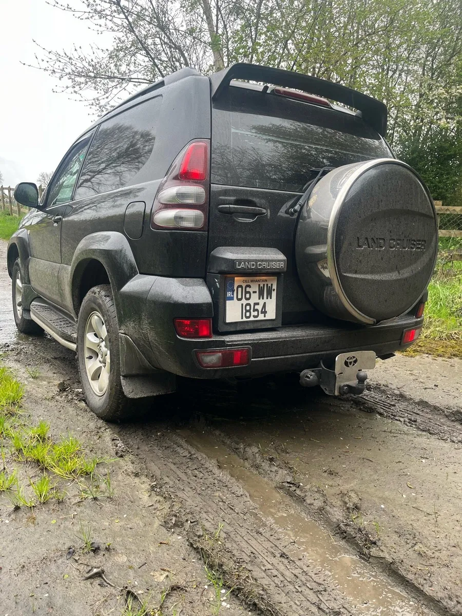 Toyota landcruiser - Image 2