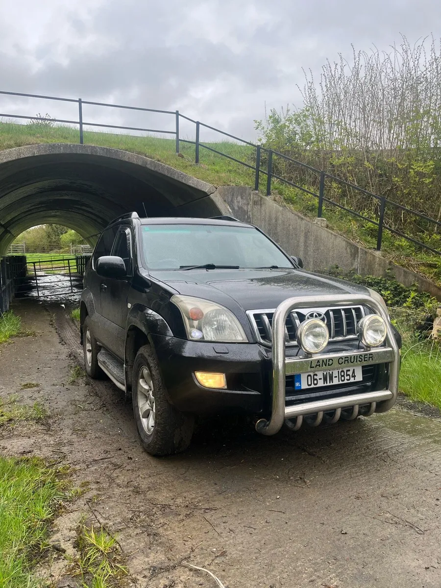 Toyota landcruiser - Image 3