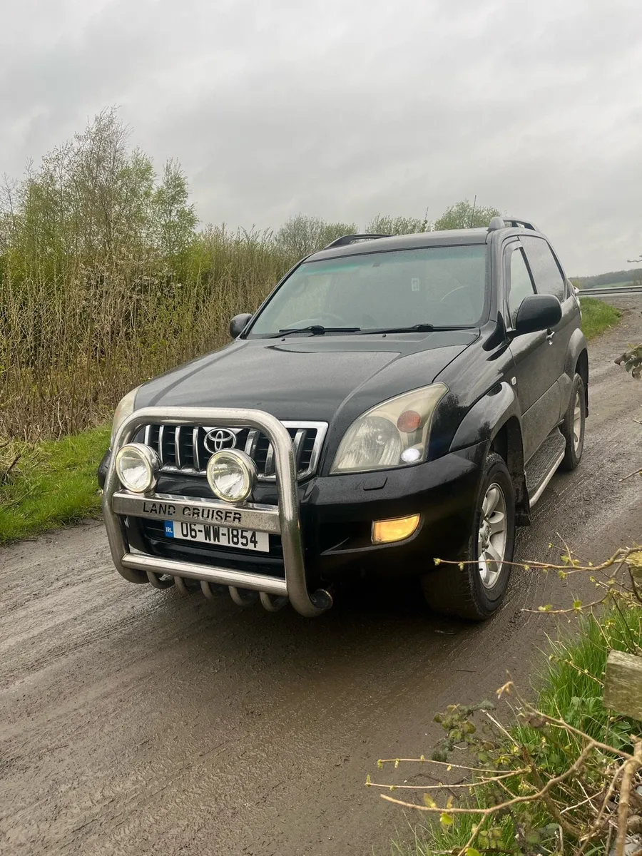 Toyota landcruiser - Image 4