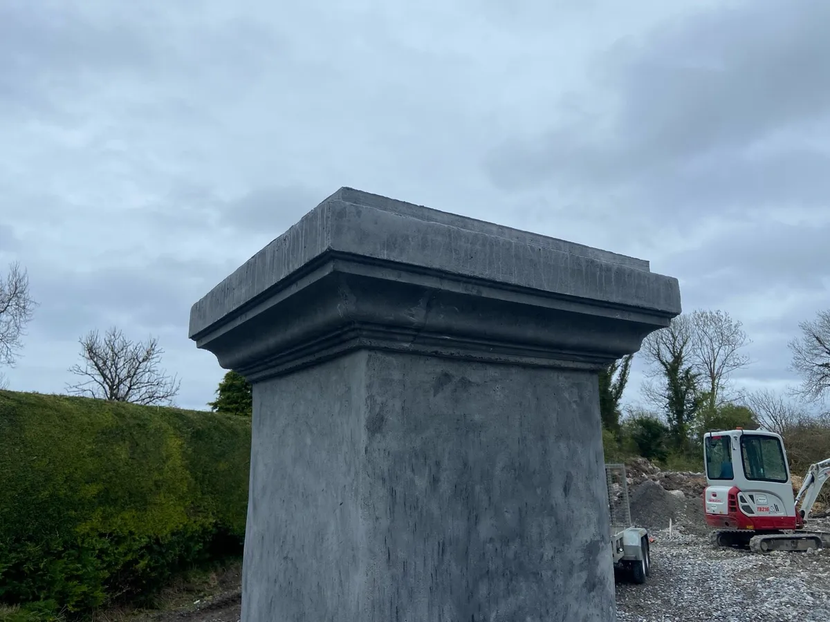 Heavy Duty Concrete Pier Caps – Charcoal Finish - Image 2