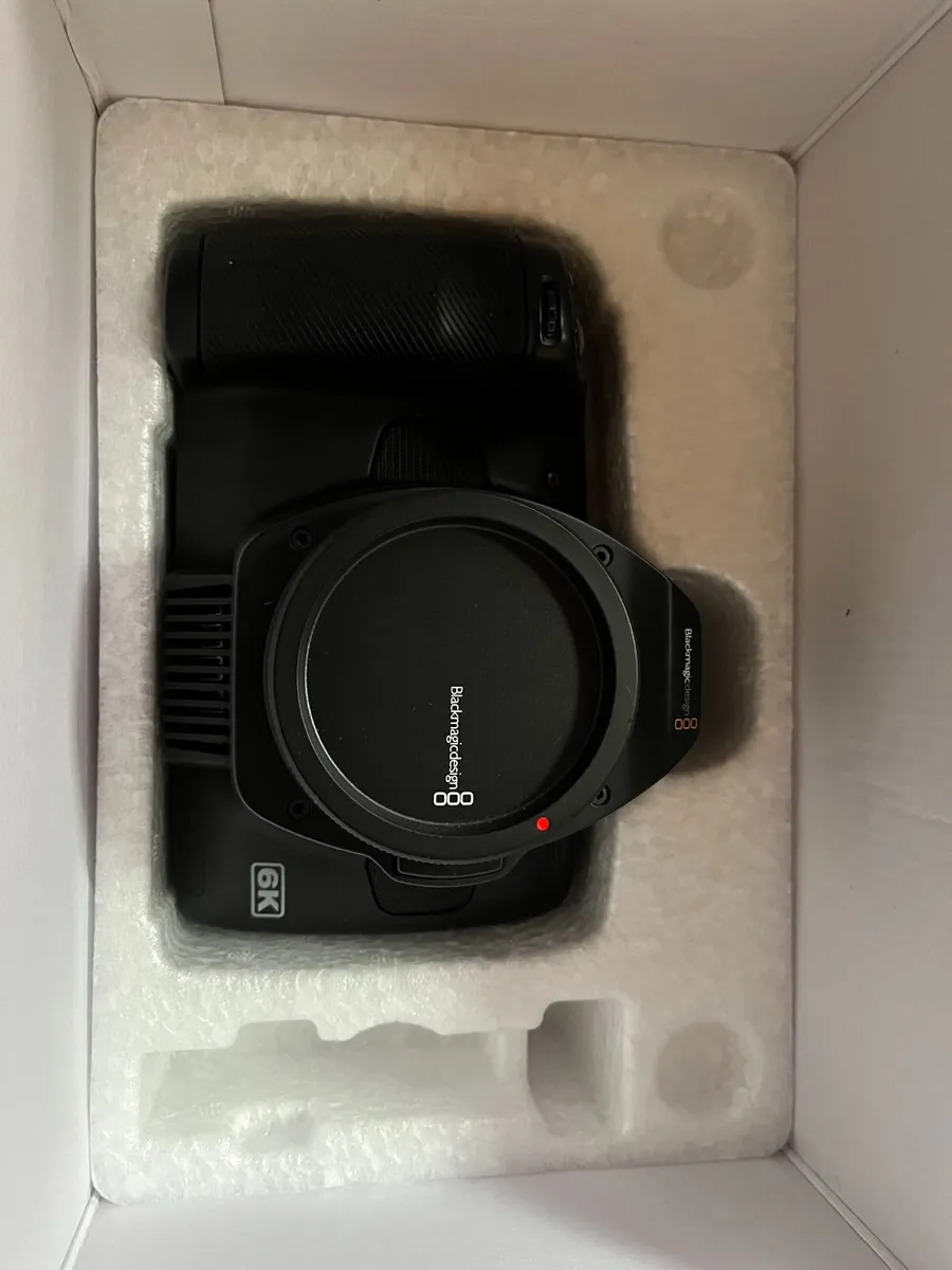 Blackmagic Cinema Camera 6k G2 + Accessories - Image 2
