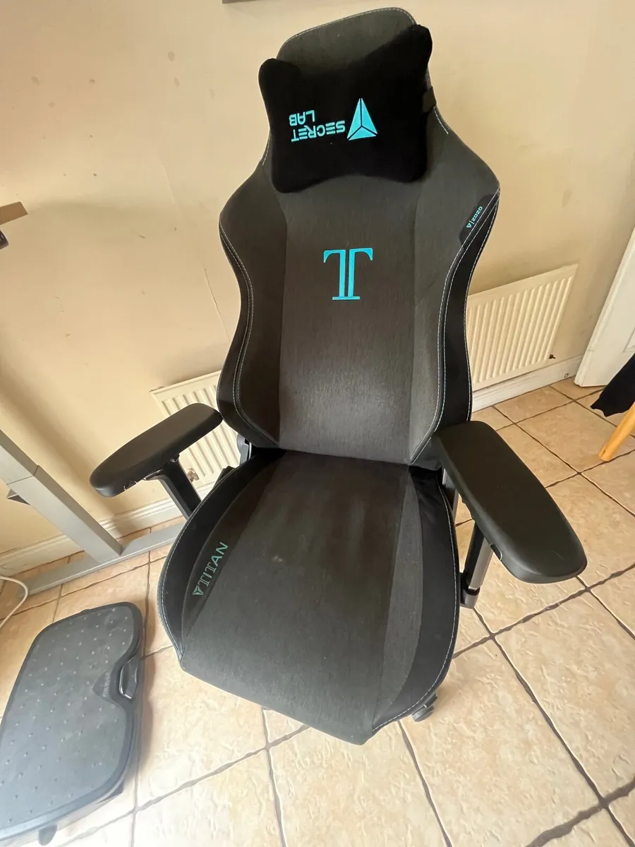 Secretlab Titan Gaming Chair - Image 2