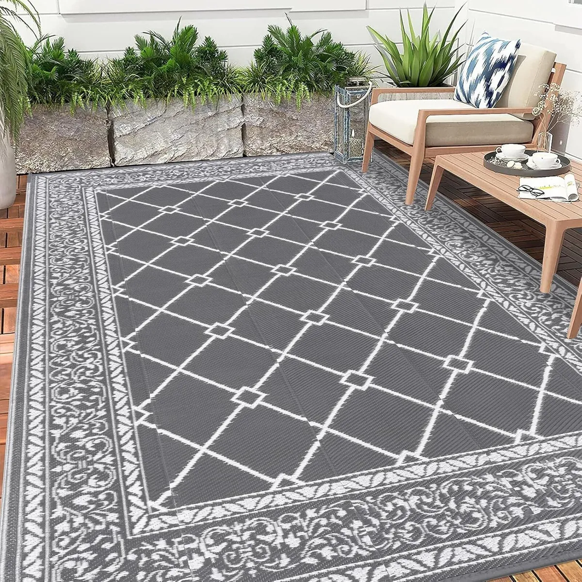Extra Large Outdoor Area Rug 240 x 300 cm Durable - Image 1