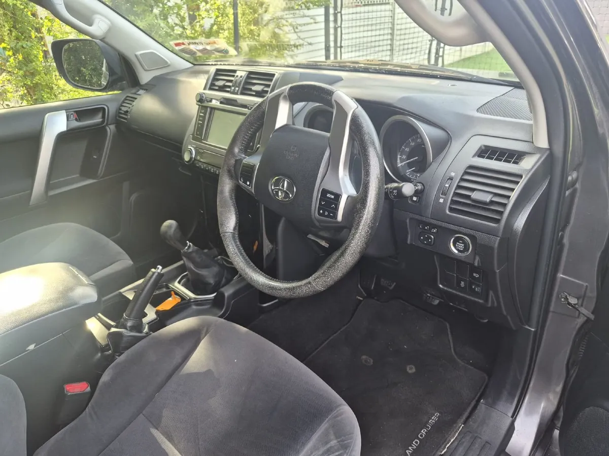 Toyota Land Cruiser 2014 - Image 4
