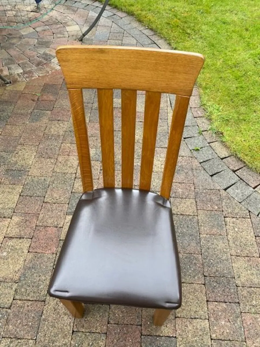 6 Dining Room / Kitchen Chairs - Image 2