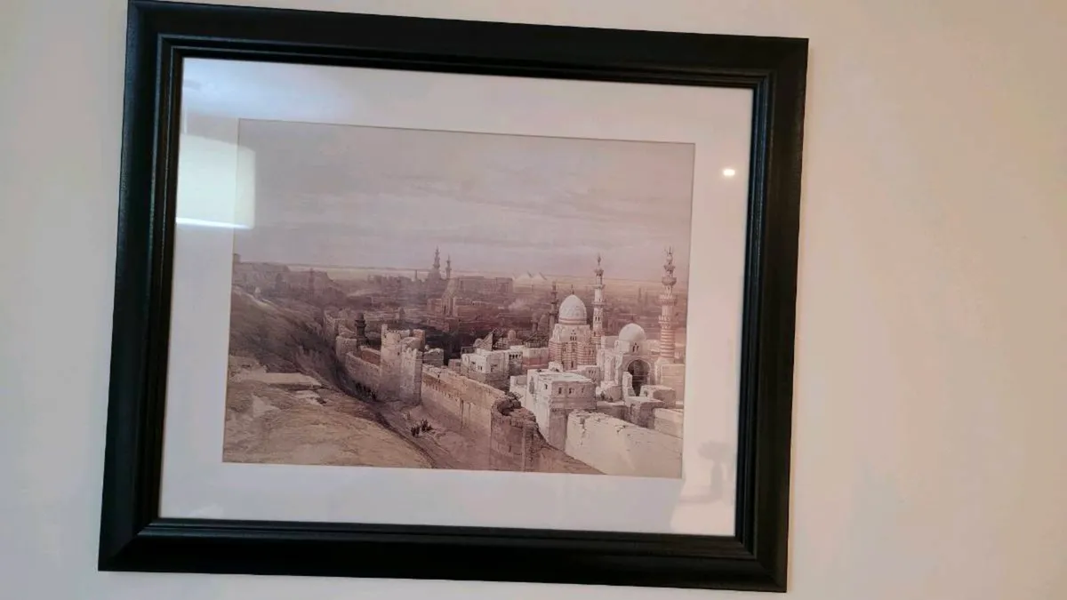 Art collection, multiple portraits - Image 2